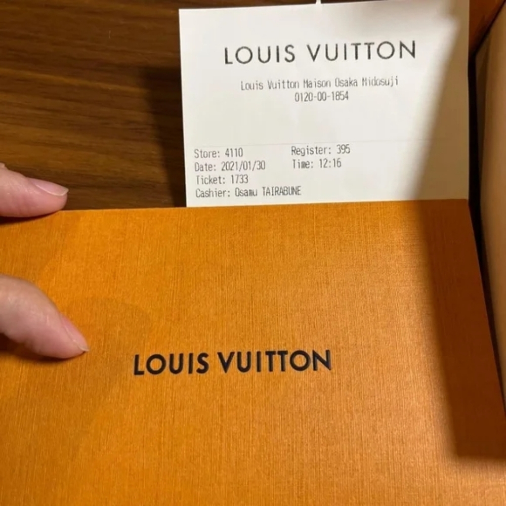 Louis Vuitton Card Holder Recto Verso - Picture 10 of 10